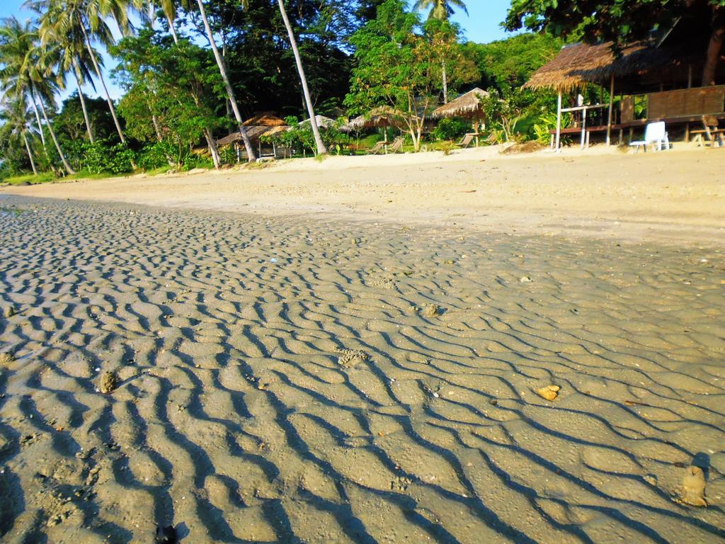 Tapik Beach Park Guest House El Nido Exterior foto